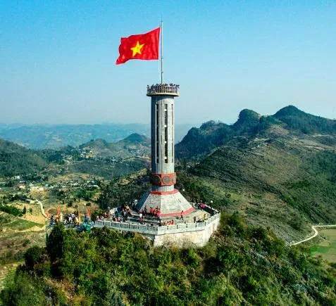Lung Cu Flag Tower